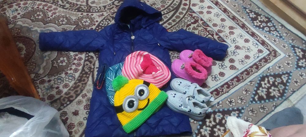Отдам детские вещи