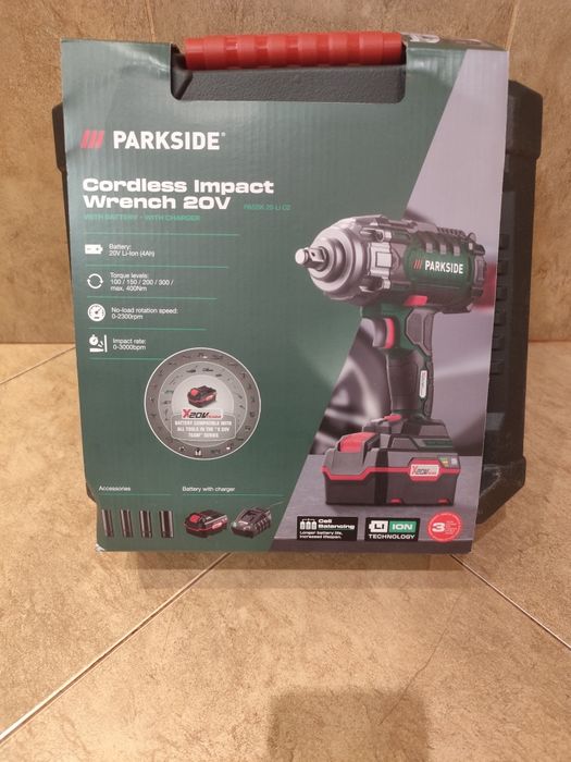 Акумулаторен ударен гайковерт Парксайд