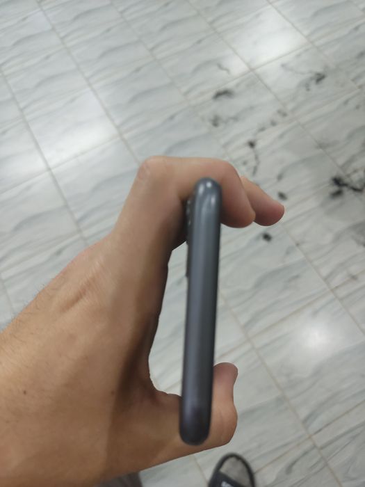 iPhone 11 kafolati bilan