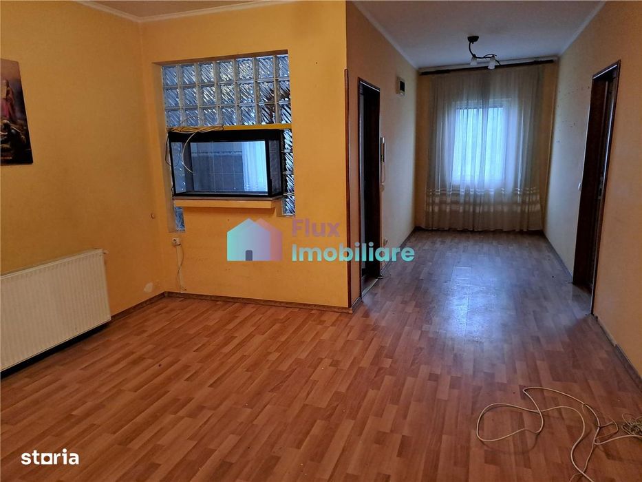 Vila spatioasa Itcani