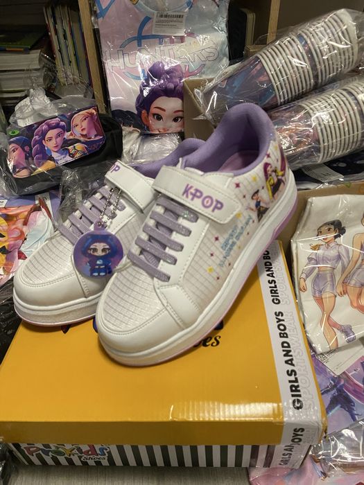 Tenisi Huntrix K- POP marimi 26-35