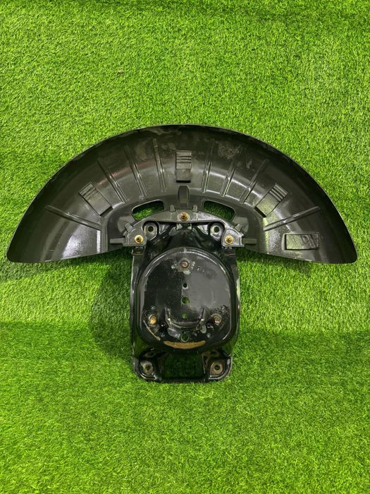 Кронштейн запасного колеса Prado 120