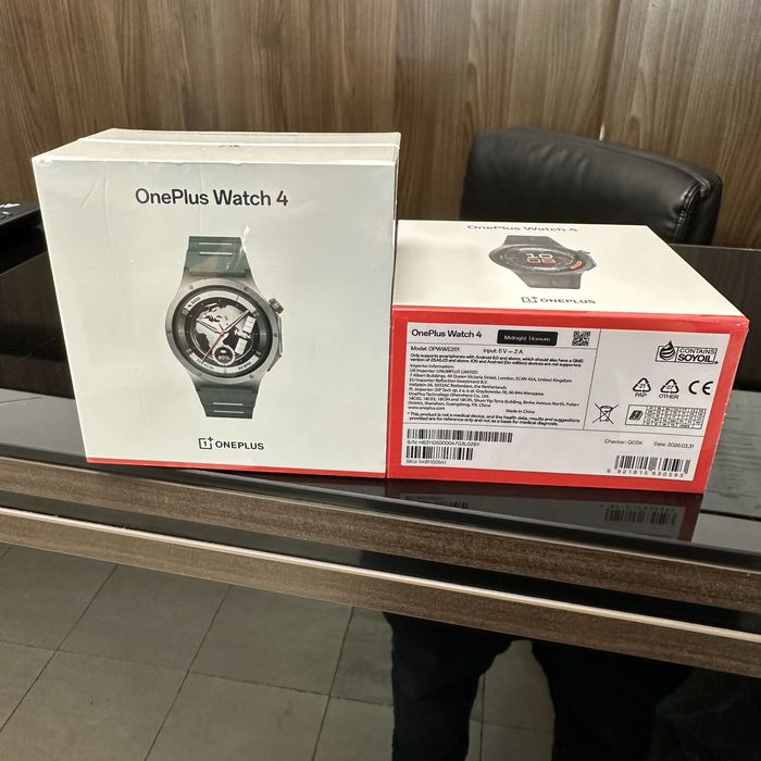 Watch OnePlus Watch 4 46mm - Midnight Titanium, Evergreen Titanium