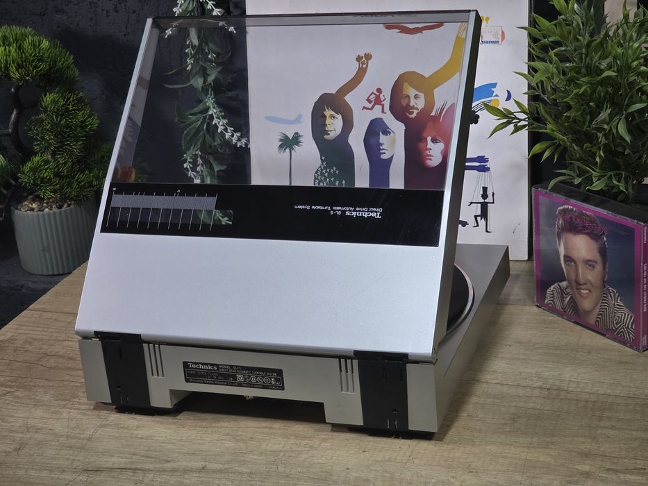 Pick-up TECHNICS SL-5, full automatic,  tangențial linear, direct drive, comenzi  digitale