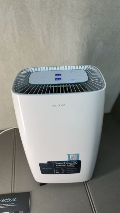 Интелигентен влагоуловител Cecotec BigDry 4000 Expert Connected с мощност 205 W