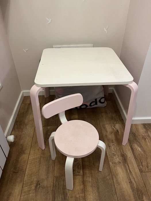 Детский столик+ стульчик, дерево