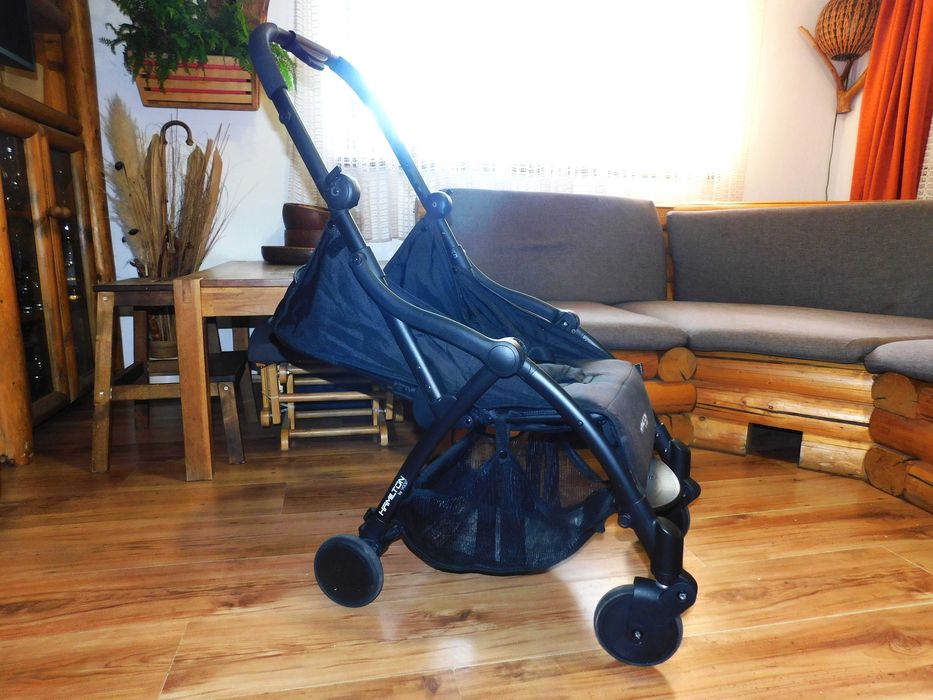 Carucior ultra-compact Hamilton by YOOP