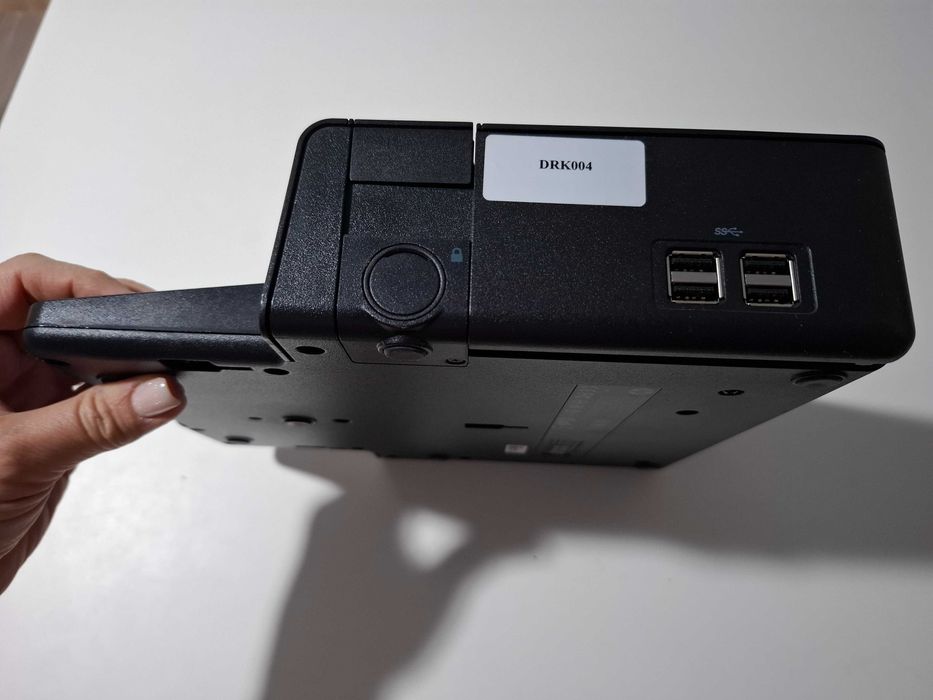 Док-станция HP 230W Advanced Dock Station в отличном состоянии