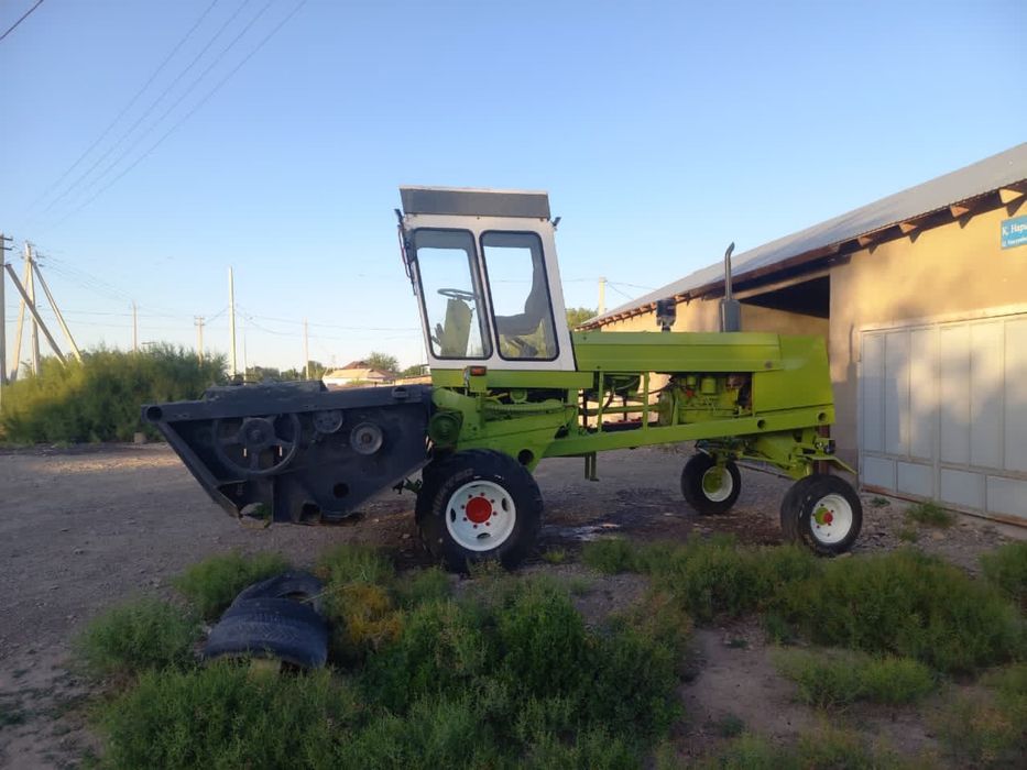 Комбайн fortschritt e303