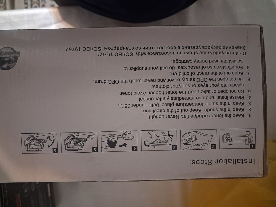 Продам картридж принтера