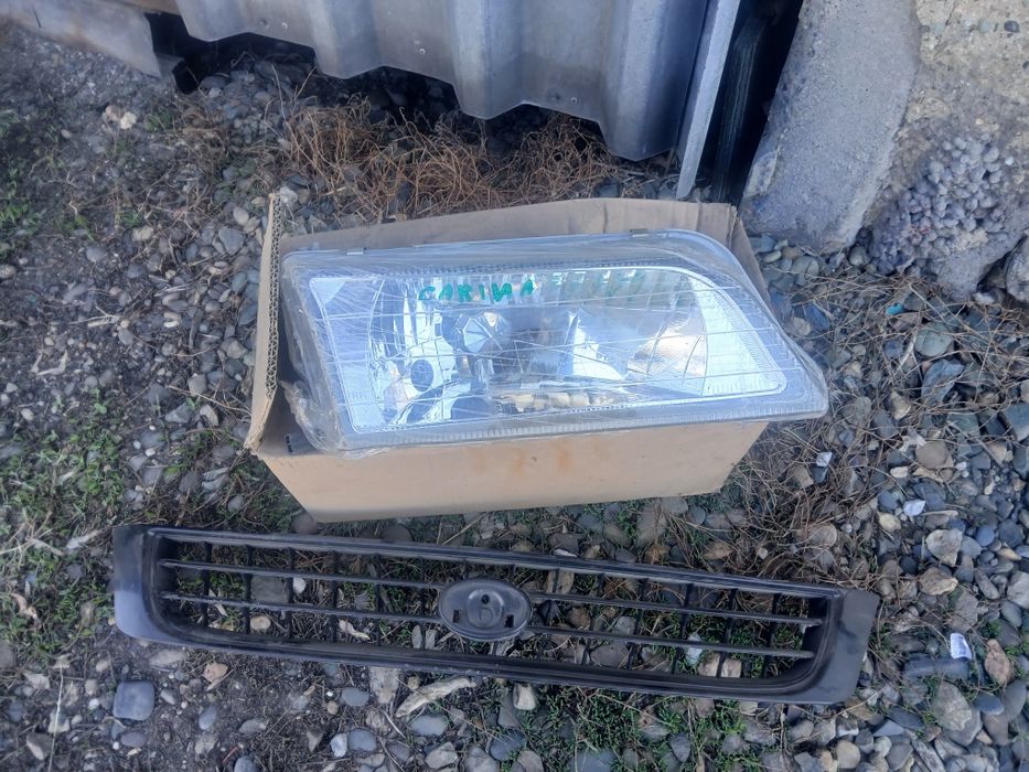 Продам фары Toyota