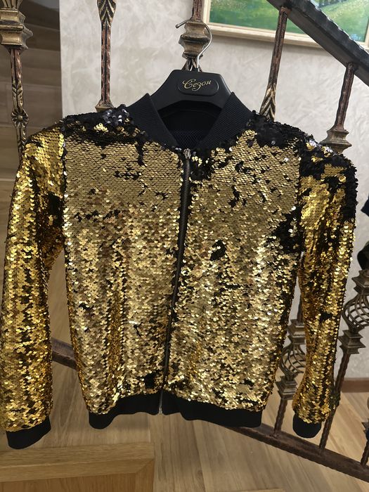 Продам бомбер детский