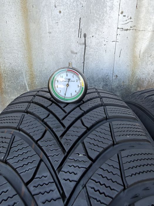 2 бр 215/55/17 Semperit 2025г