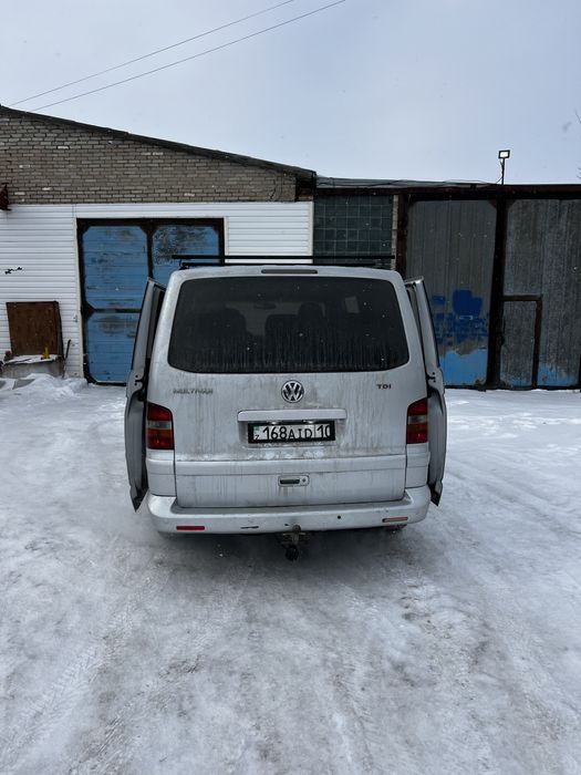 Volksvagen T5 Multivan 2003
