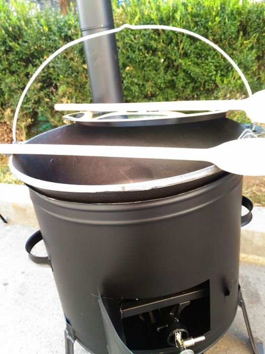 Oferta  Ceaun fonta / Tuci  22 L  370  lei