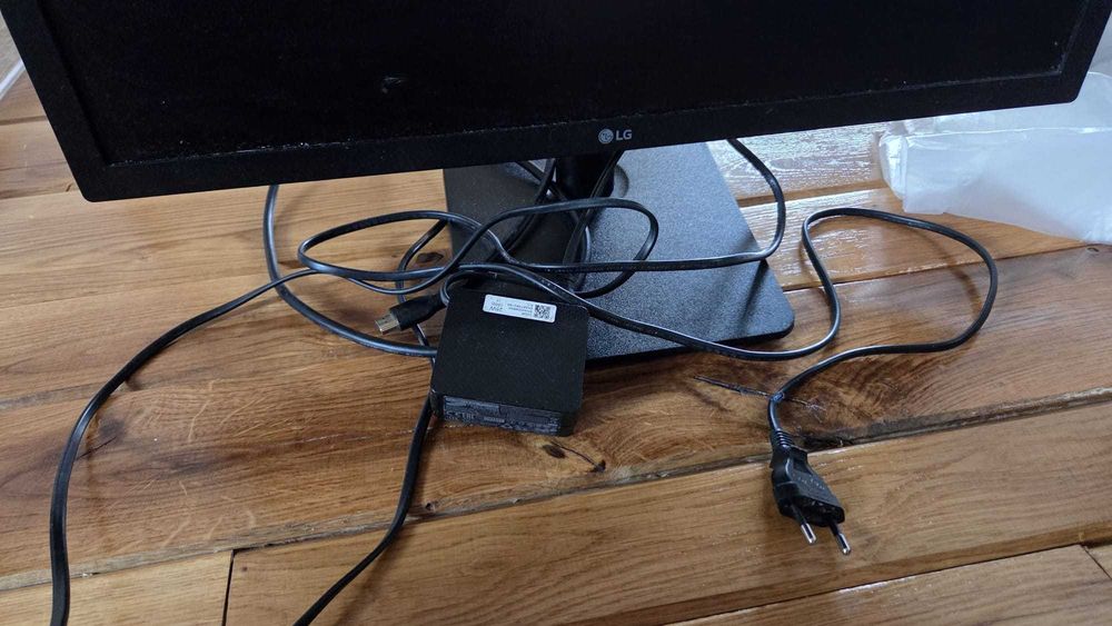 Monitor VA LG 22inch, full HD, 1920 x 1080 AMD FreeSync