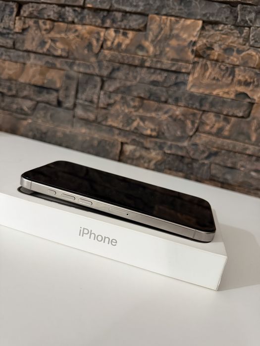 Vand iphone 16 pro max 256 gb