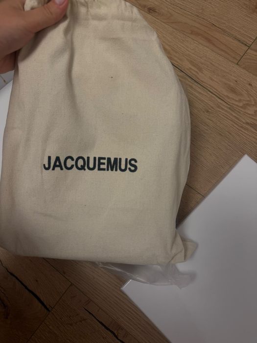 Geanta Jacquemus Chiquito Moyen