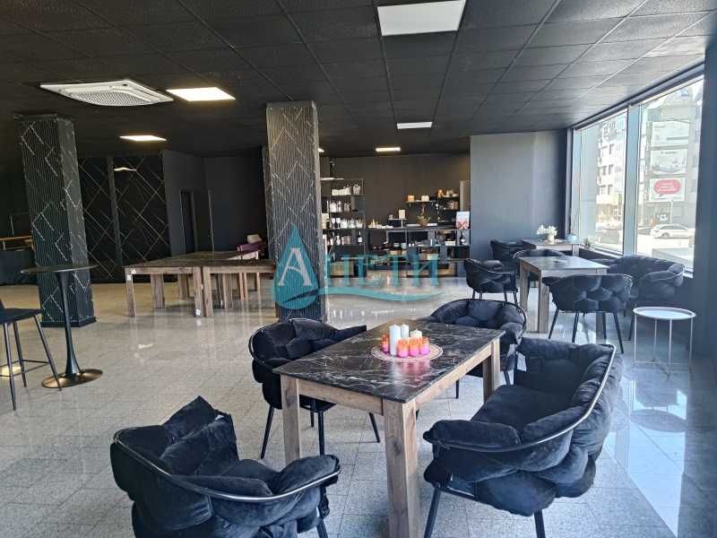 Дава се под наем Магазин в София, Студентски град - 282 кв.м за 1695.24 € - Снимка #11