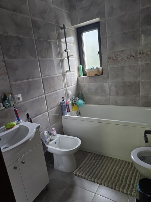 Vând apartament 2 camere Gavana 3