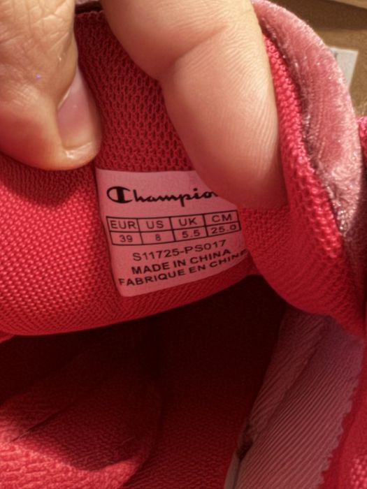 Червени кецове  Champion 39 номер
