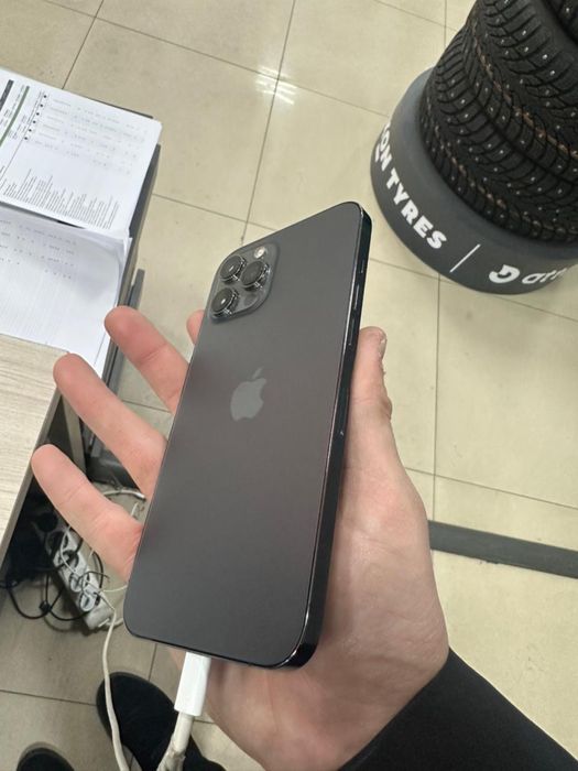 Айфон 12 про макс