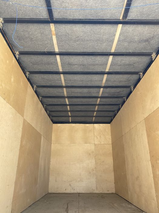 Isuzu NPR 5Tyuk mashinasi sotiladi