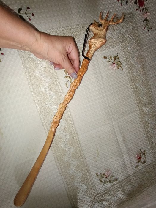 На подарок новая ложка для обуви