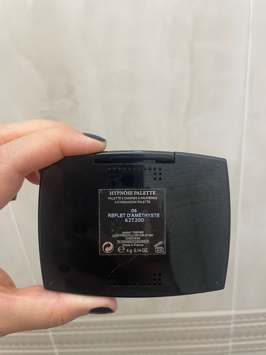 Продаются тени Lancome