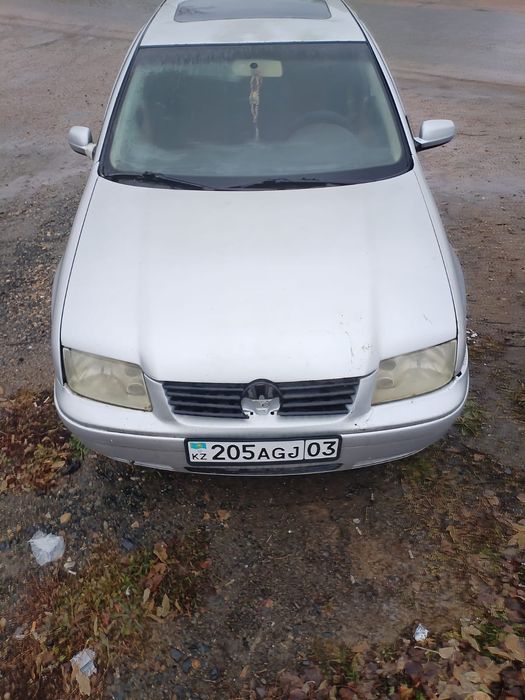 Продам машину Volkswagen