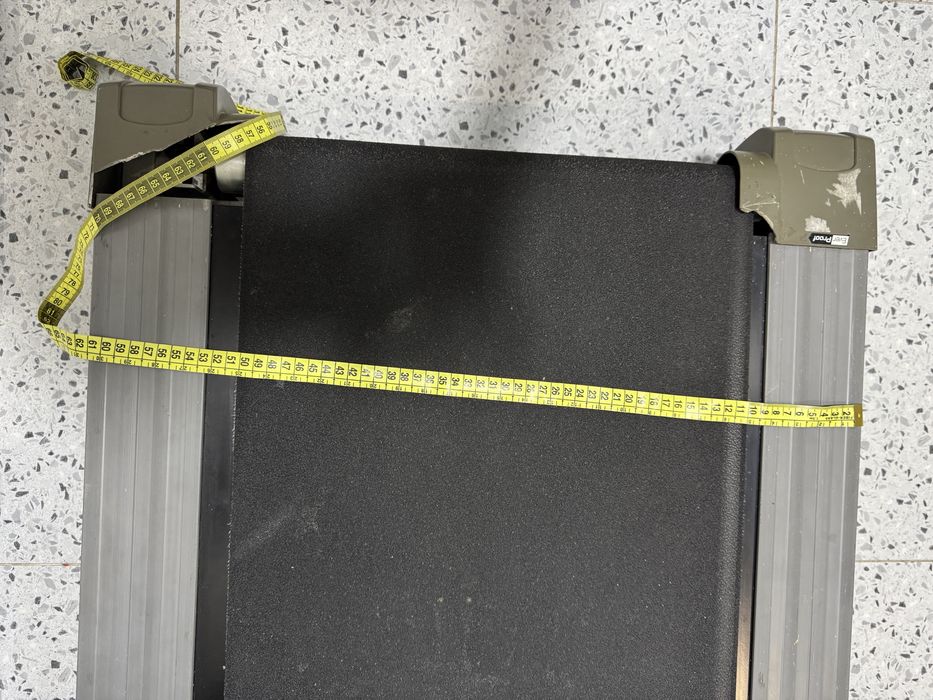 Продам беговую дорожку