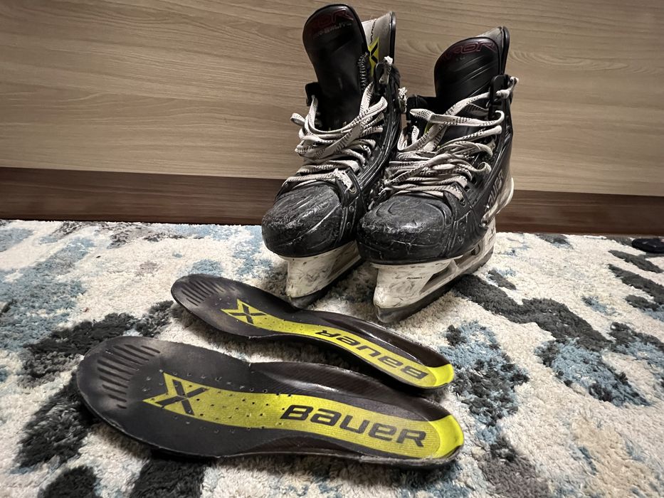 Коньки  Bauer Hyperlte 2