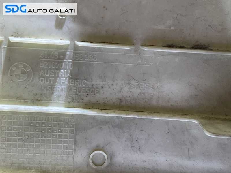 Plastic Capac Centura Siguranta Stalp Prag Dreapta Intre Portiere BMW Seria 3 E90 E91 2004 - 2011 Cod 7058336