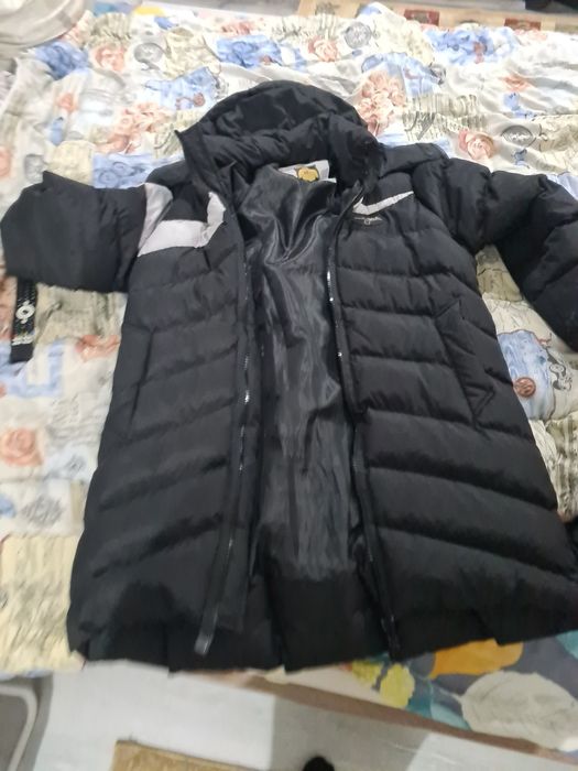 Продавам зимно яке