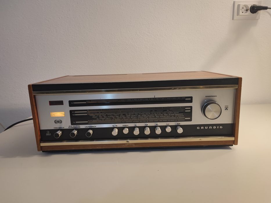 Radio Grundig Stereomeister 155 din 1967