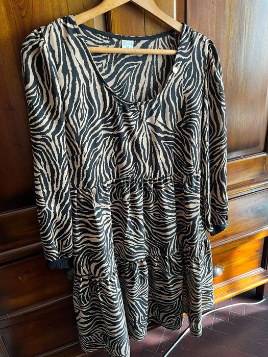 Рокля Lucy размер М