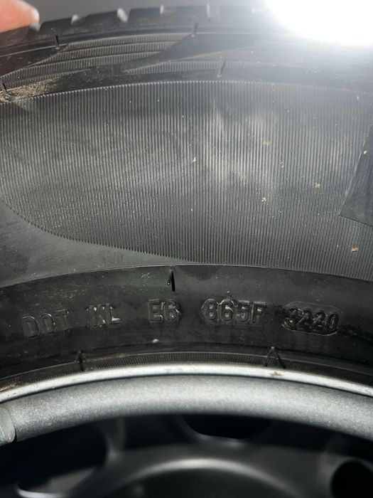 Roți Ford F150 cu cauciucuri pirelli scorpion atr 256/70 r17