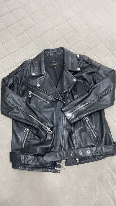 Продам кожаную куртку