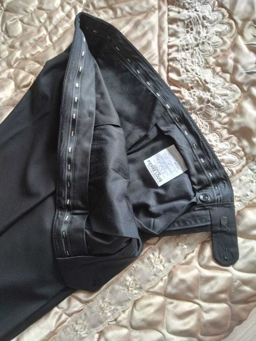 Смокинг мужской р. 52