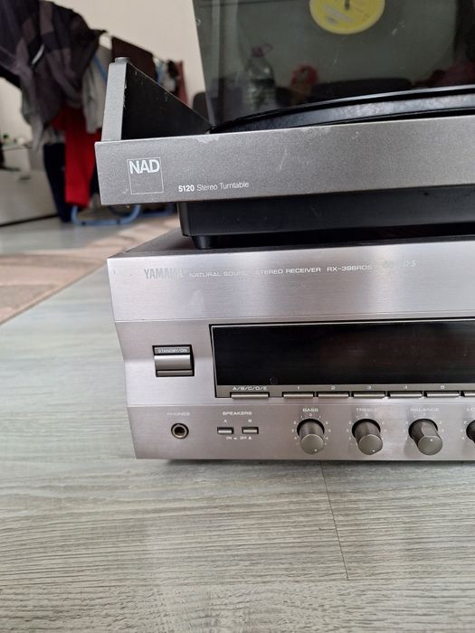Combina Hi-Fi amplificator receiver Yamaha si pickup Nad