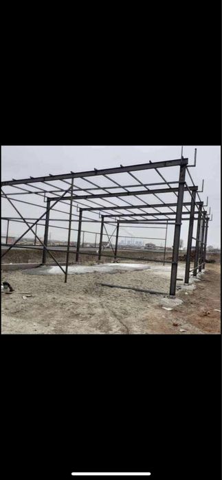 Vand hala metalica de  pe stoc 8m x 20m complecta cu panou sandwich