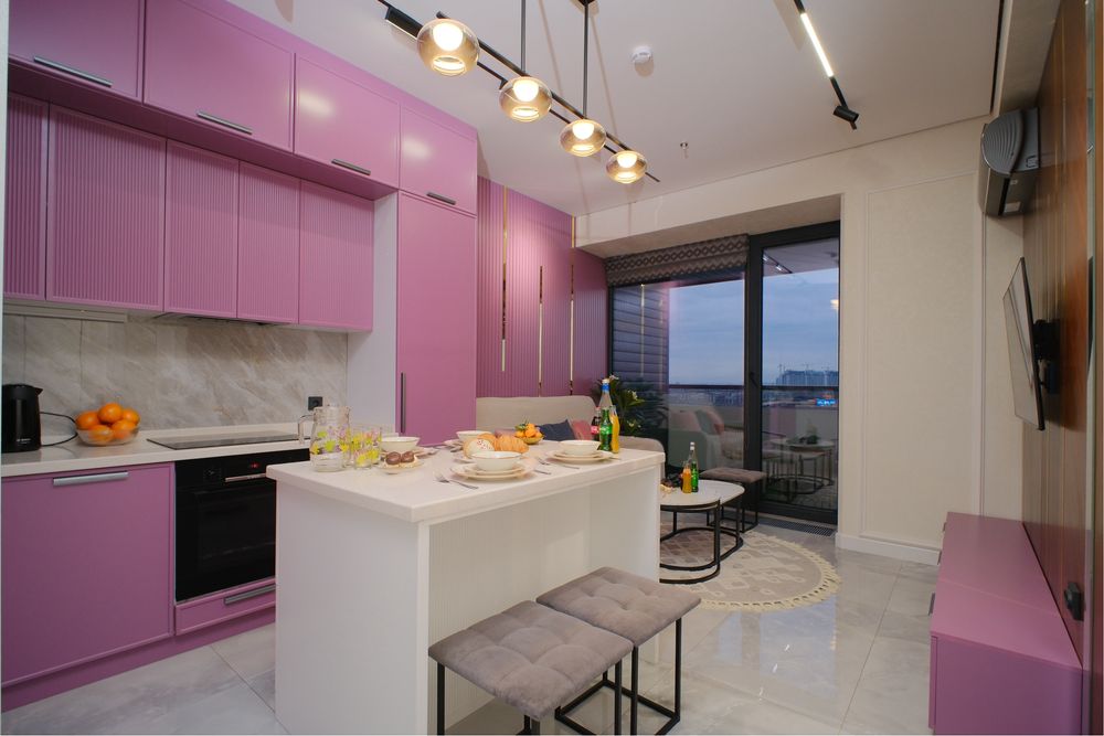 Сдам 2х комн. квартиру посуточно, в центре города, ЖК NRG U Tower