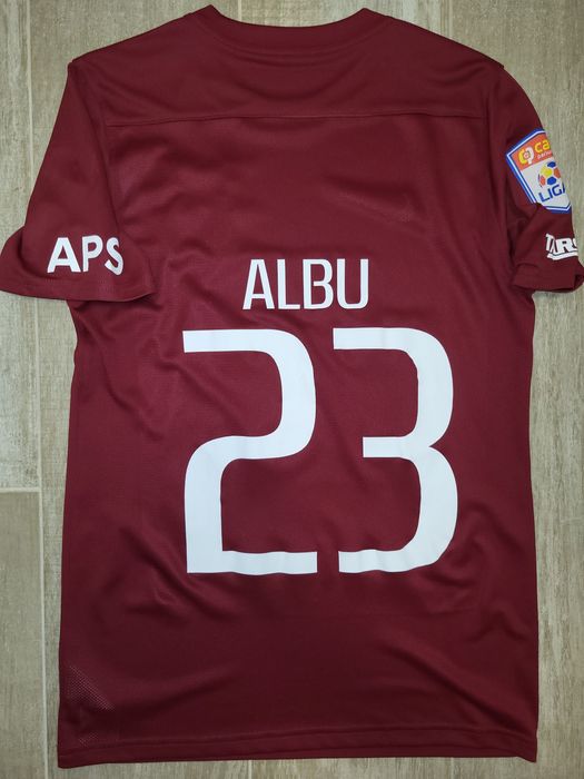 Tricouri Rapid Bucuresti Superliga de joc