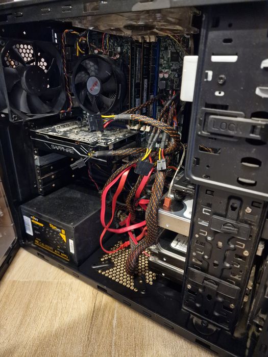 Unitate PC Gaming buget i7 24GB Ram Rx 570 ssd