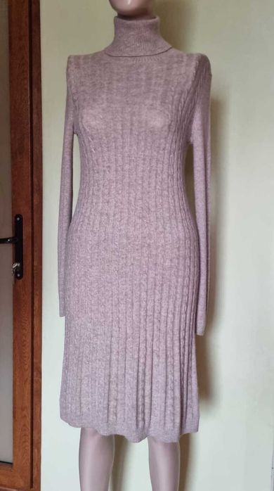 Rochie tricotata UNIQLO, bej/gej, mix lana, casmi, vascoza, poliamid, marimea M
