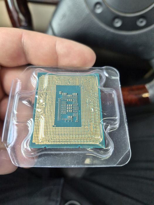 Продам процессор i5-12400f