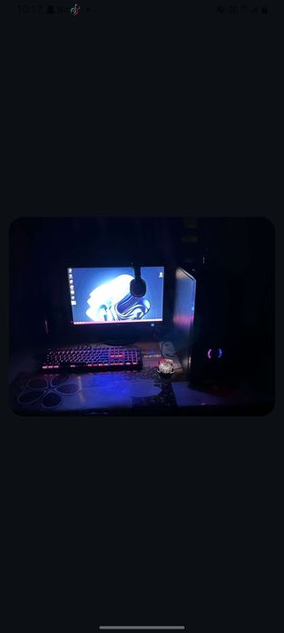 Unitate PC intel i5 l 8GB  RAM I SSD I SURSA 500w+monitor22"+wifi