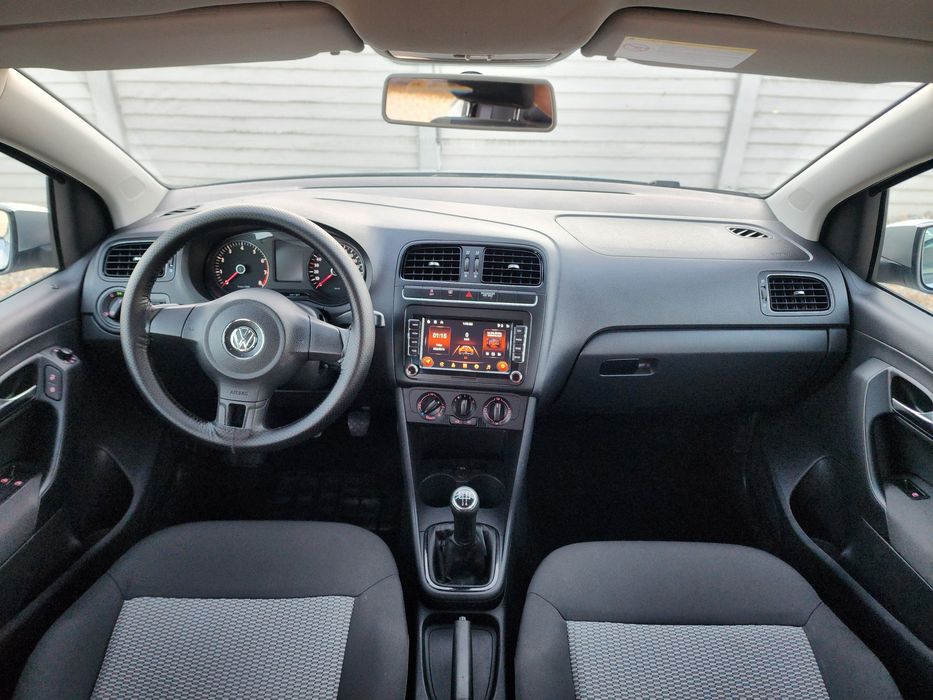 VOLKSWAGEN Polo 2011 — imagine 5