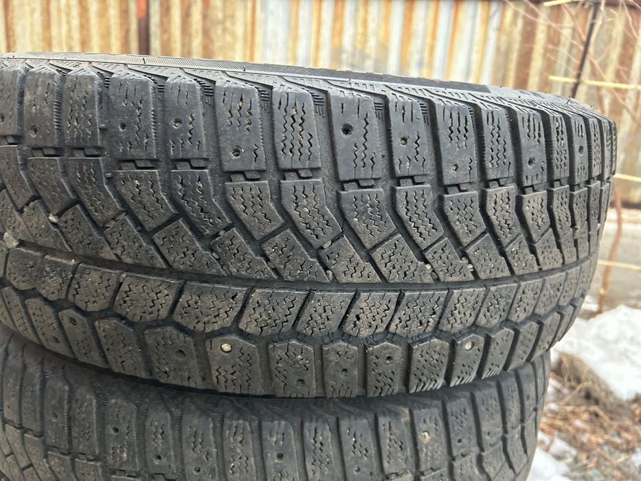 205/55/16 Triangle шипы+липучка