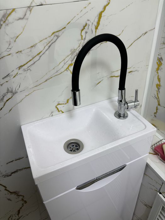 раковина и тумба